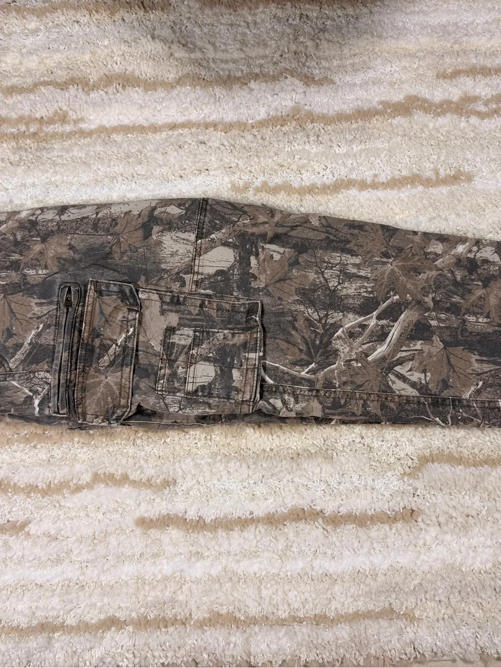 Hollister Brown/Tan Realtree-Style Camo Cargo Pants